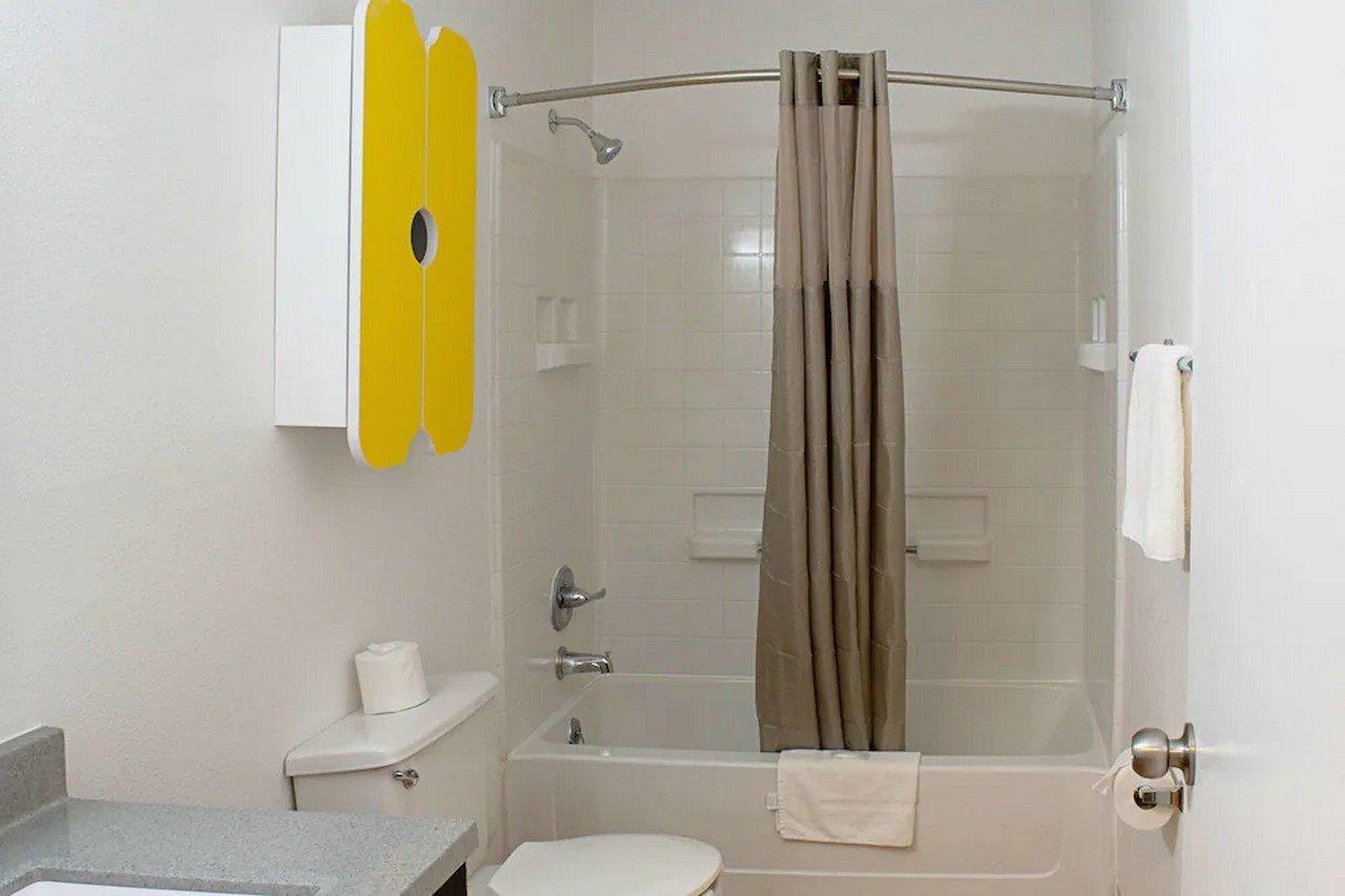 Welcome Suites Спрингдейл Экстерьер фото
