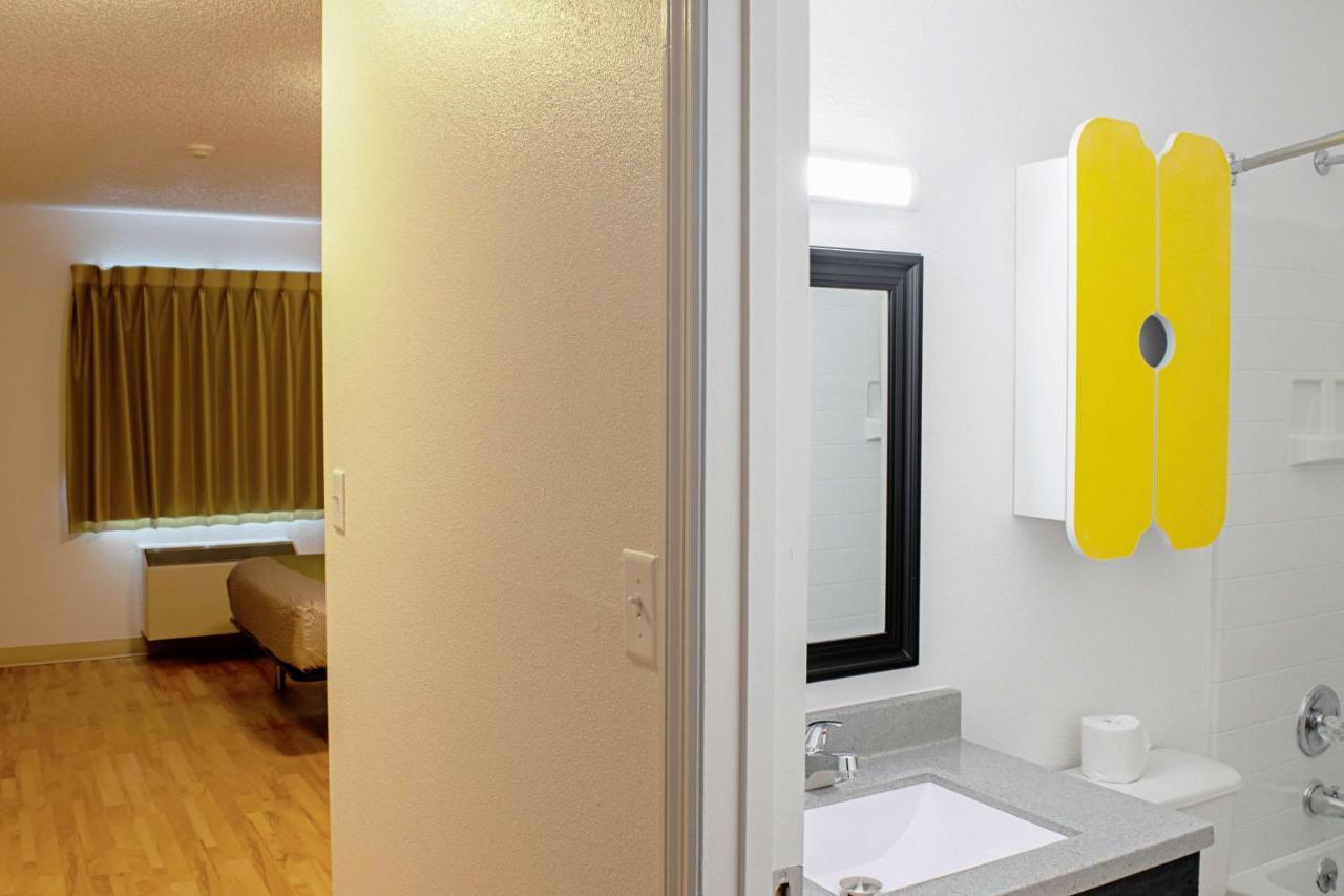 Welcome Suites Спрингдейл Экстерьер фото
