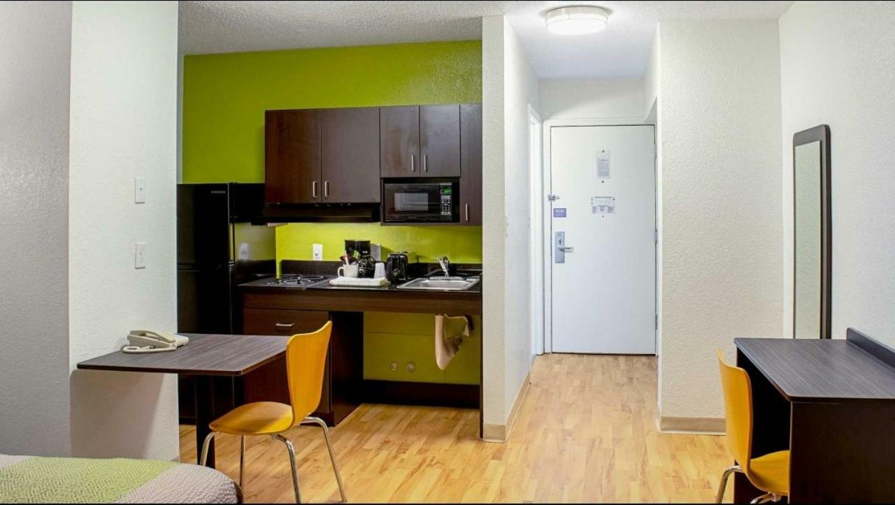 Welcome Suites Спрингдейл Экстерьер фото